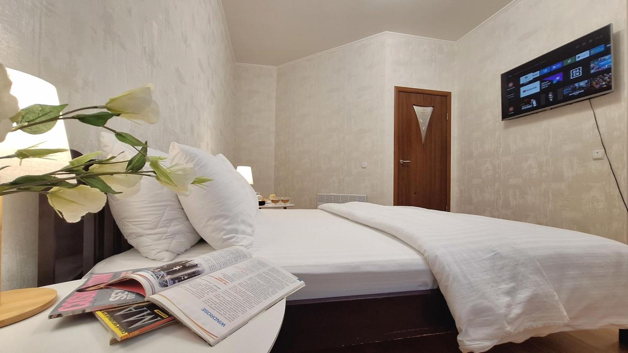 Однокімна Квартира Біля Каштанової Алеї У Центрі Полтави Мережа Alexapartments Документи Для Відряджень Безконтатне Заселення 24-7 Poltava Exteriör bild
