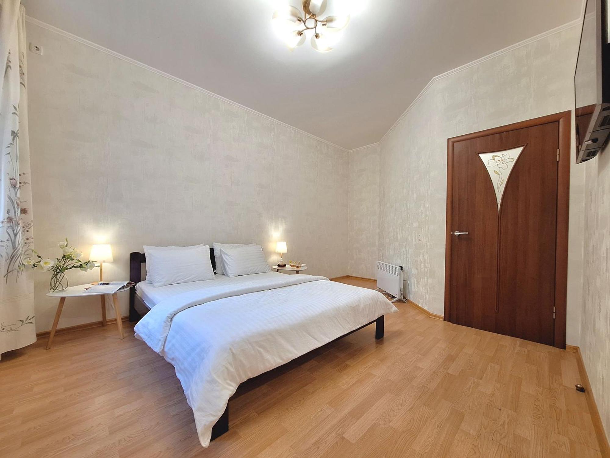 Однокімна Квартира Біля Каштанової Алеї У Центрі Полтави Мережа Alexapartments Документи Для Відряджень Безконтатне Заселення 24-7 Poltava Exteriör bild